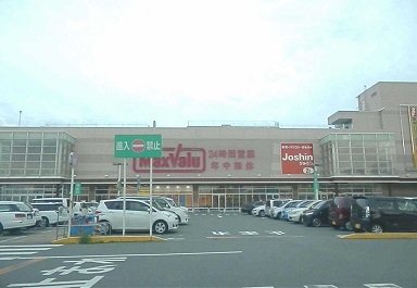ララパークまで2400m