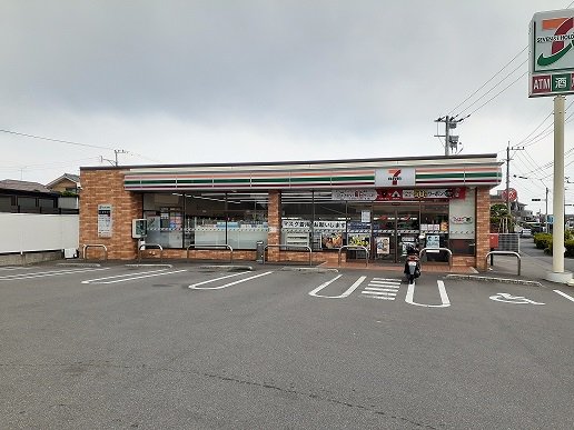 セブンイレブン延岡伊形町店まで1000m