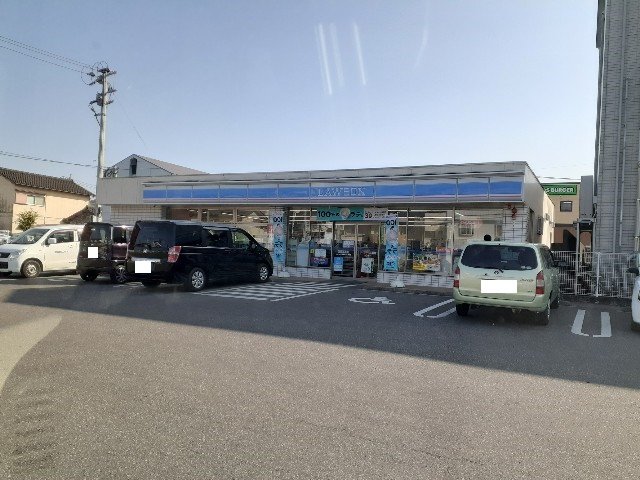 ローソン瀬之口町店まで100m
