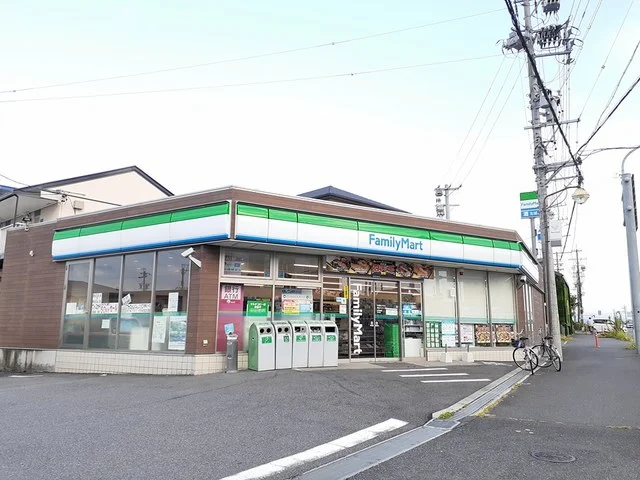 ファミリーマート友生インター様まで998m