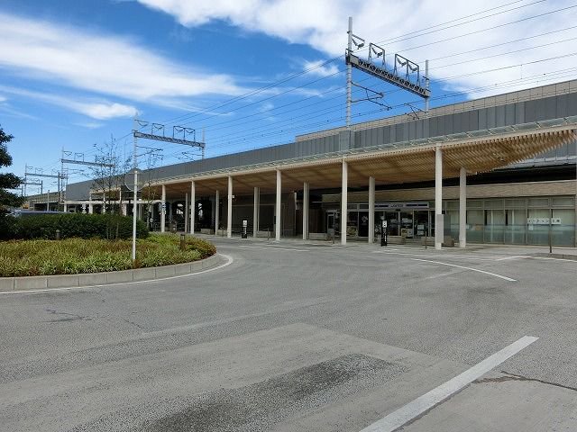 ＪＲ草薙駅まで2000m
