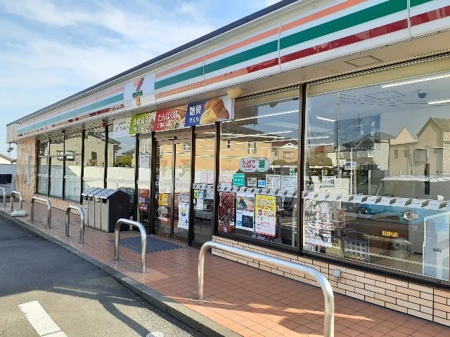 セブンイレブン磯部温泉入口店まで270m