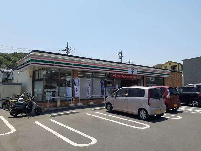 セブンイレブン津島京町店まで900m