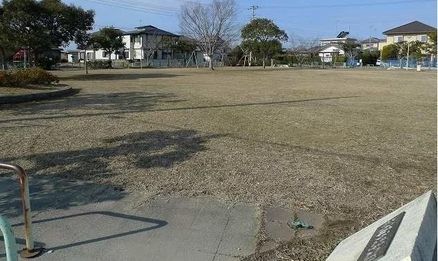 公園まで130m