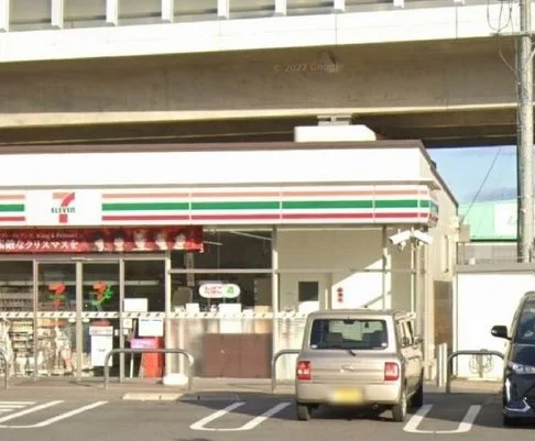 セブンイレブン東境店まで1100m
