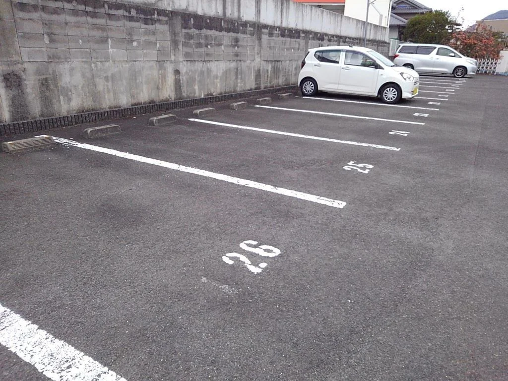 敷地外駐車場