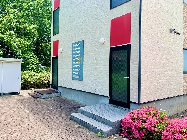 建物入り口