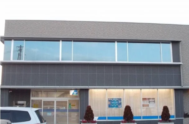 七十七銀行吉岡支店まで1600m