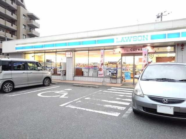 ローソン春日須玖南店まで700m