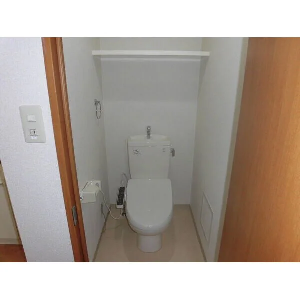 家具・家電設置前のお部屋になります
