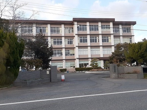 境港市立第三中学校まで700m