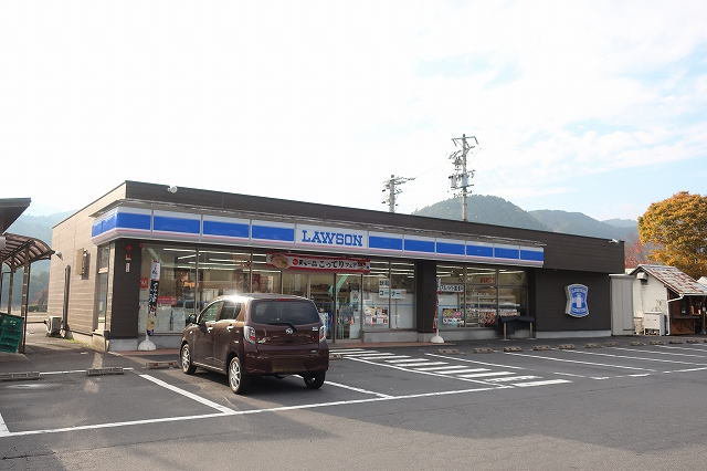 ローソンまで650m
