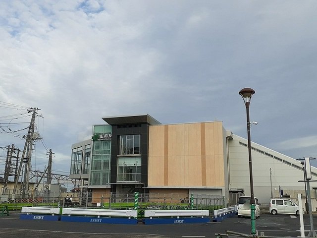 ＪＲ佐和駅まで1800m