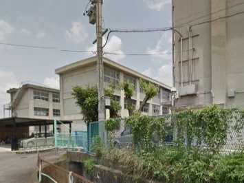 岐阜市立岩野田北小学校まで1300m