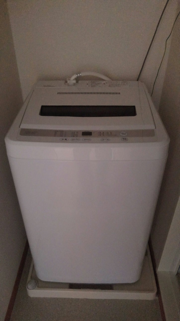 洗濯機になります。