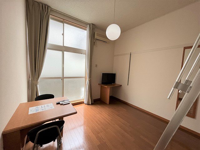 レオパレスマイス - 泉南市 マンスリーマンション 泉南市 ウィークリーマンション