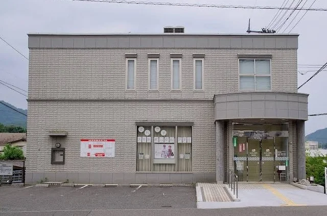 もみじ銀行　焼山南支店まで800m