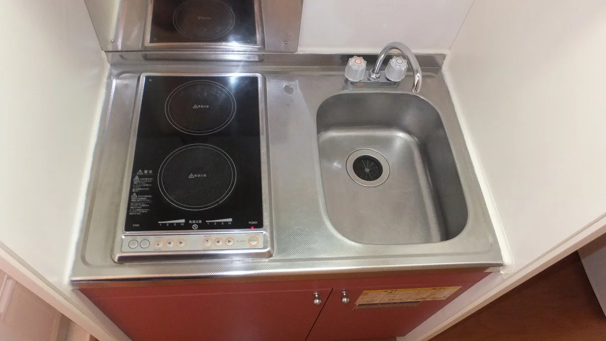 便利な２口の電気コンロ