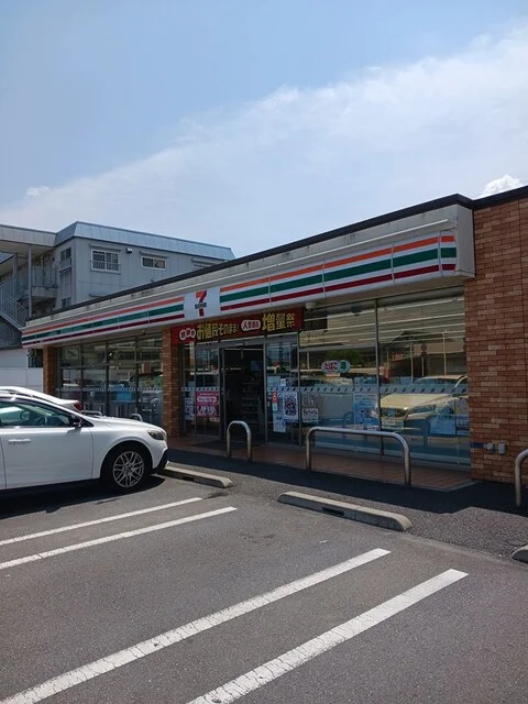 セブンイレブンまで184m