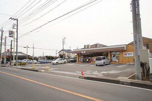 セブン　さいたま円阿弥２丁目店まで190m