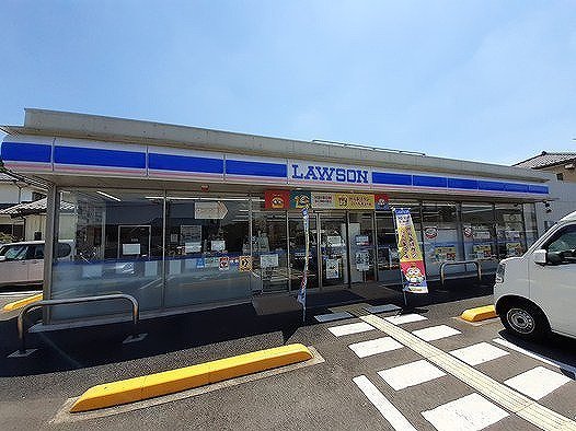 ローソン 入間仏子店まで300m