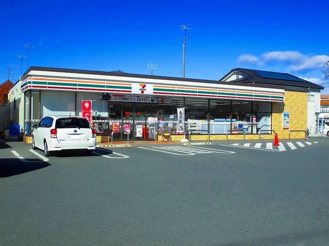セブンイレブンまで850m