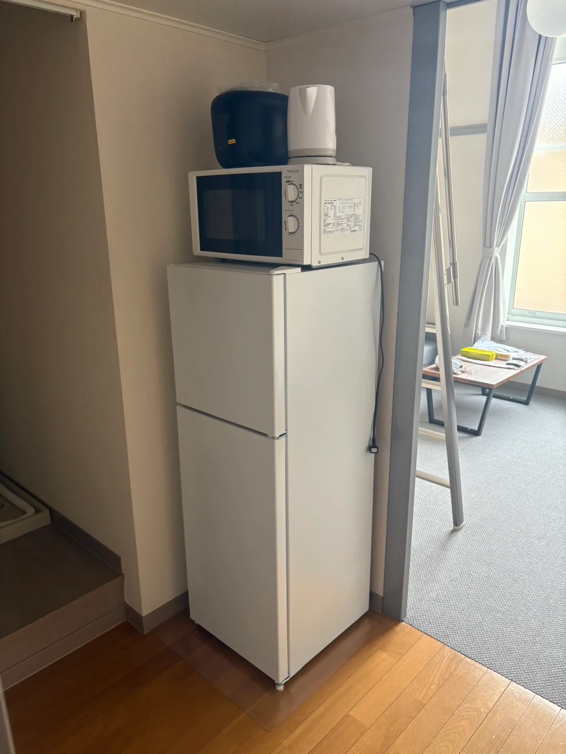 家具家電の準備中です。写真は同タイプの別のお部屋になります。