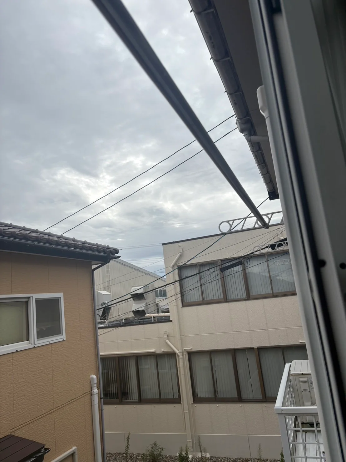 家具家電の準備中です。写真は同タイプの別のお部屋になります。