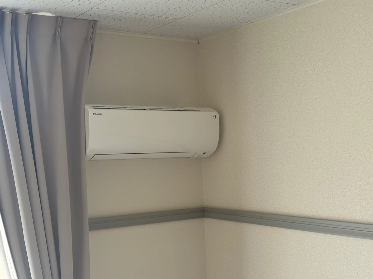 家具家電の準備中です。写真は同タイプの別のお部屋になります。