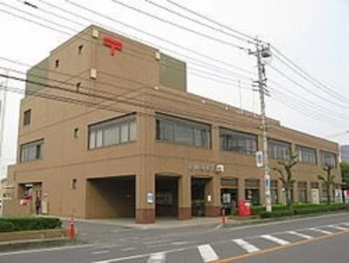桶川郵便局まで360m