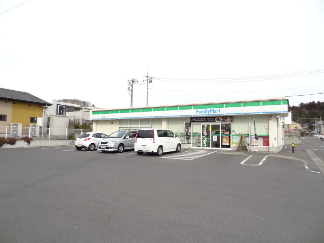 ファミリーマート宇都宮戸祭店まで900m