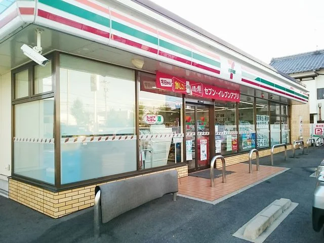 セブンイレブン森本５丁目店まで500m