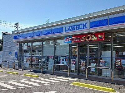 ローソン撫養町斉田店様まで110m