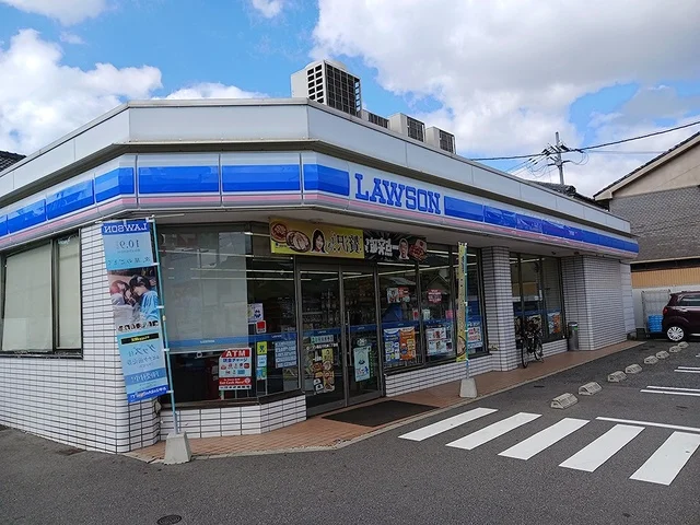 ローソン高石千代田二丁目店まで500m