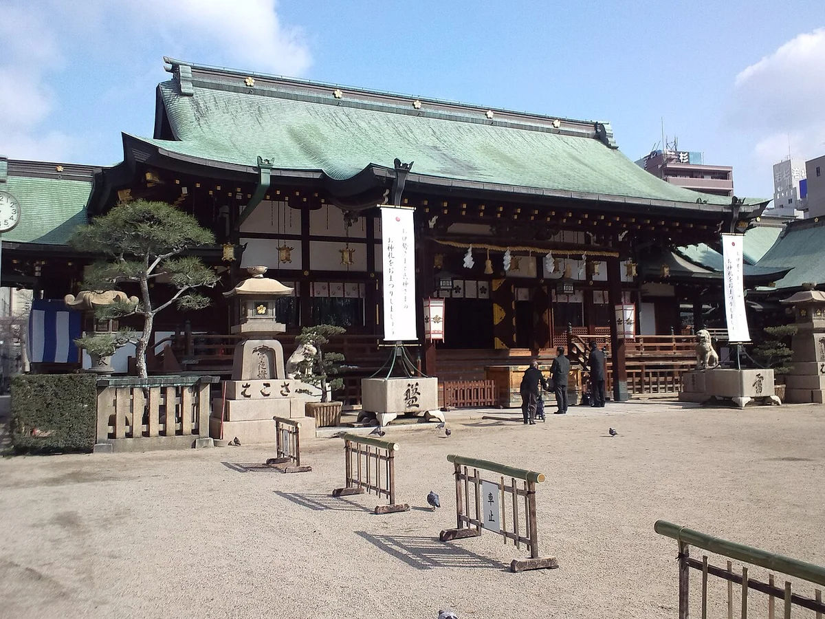 大阪天満宮 徒歩5分
