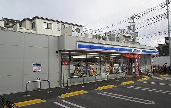 ローソン さいたま白幡4丁目店まで400m