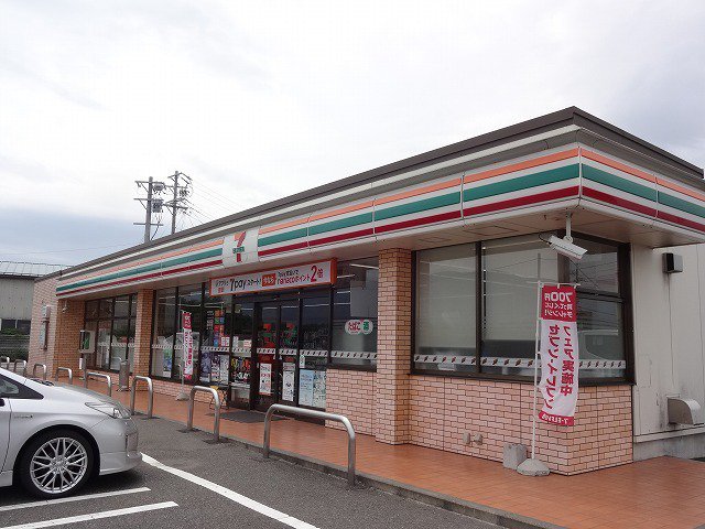 セブンイレブン　松本二子橋店まで500m