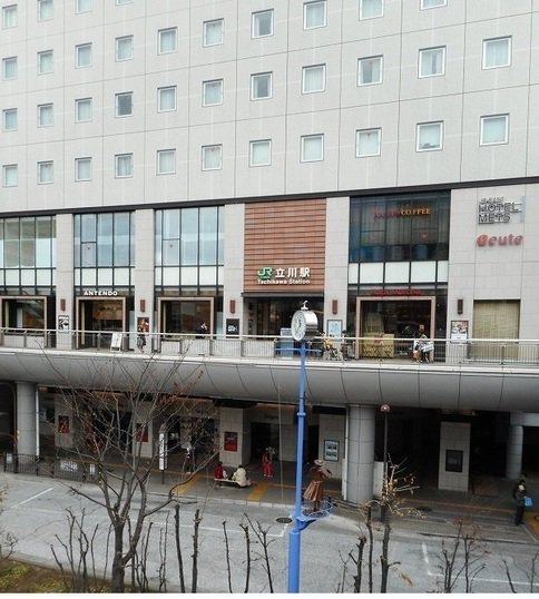 立川駅南口まで1200m