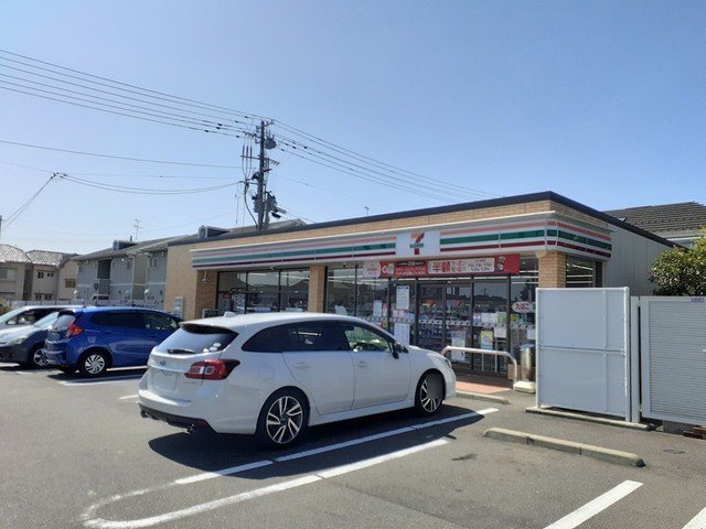 セブンイレブン新潟和合町店まで100m