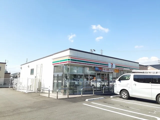 セブンイレブン　二重堀店まで160m