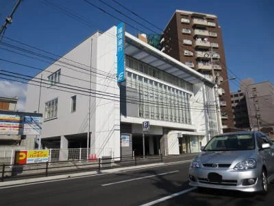 福岡銀行まで180m