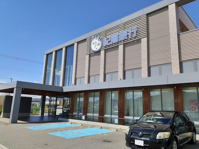 紀陽銀行岩出支店様まで850m