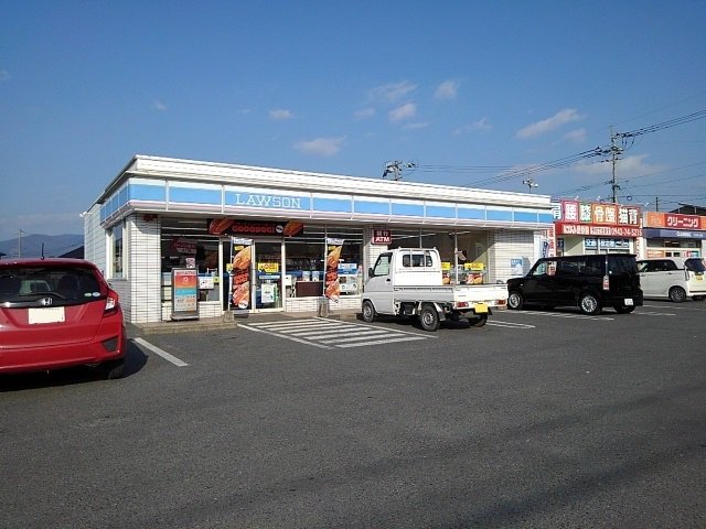 ローソン吉井若宮店まで550m