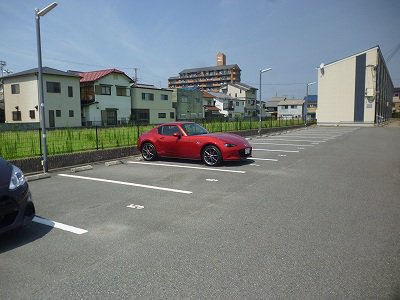 敷地内