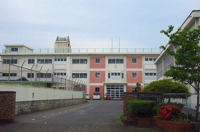 浜小学校まで650m