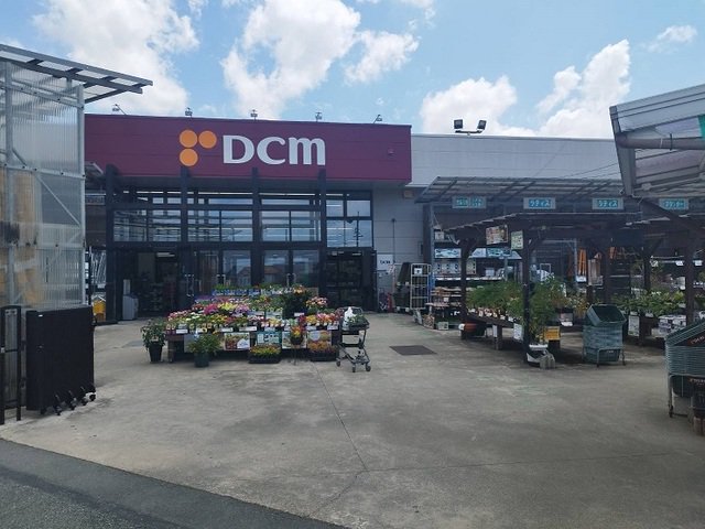 ＤＣＭカーマまで2400m