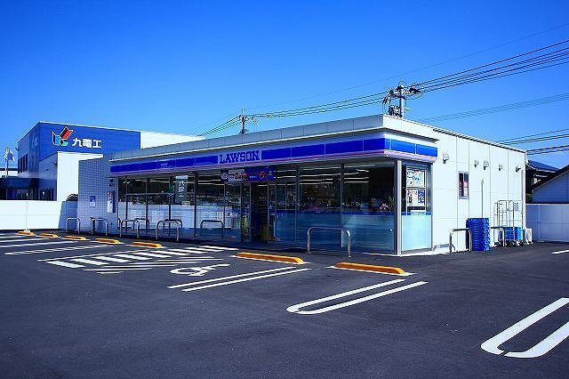 ローソン　佐伯女島店まで700m
