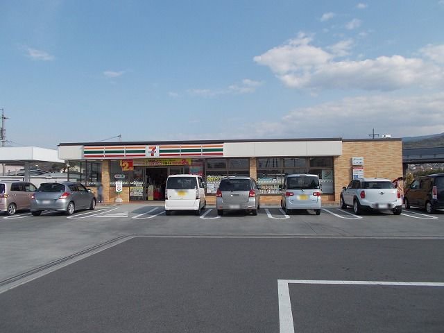 セブンイレブン　茅野宮川店まで450m
