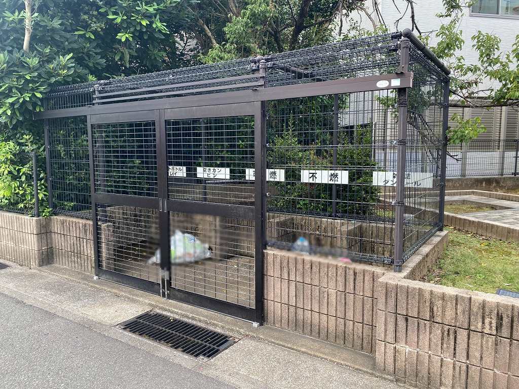ゴミ置き場