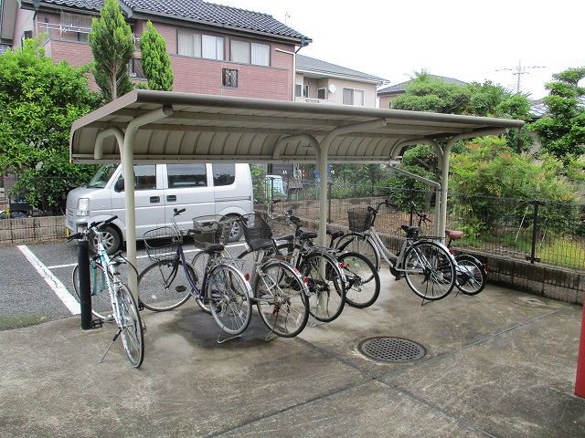 屋根付き駐輪場